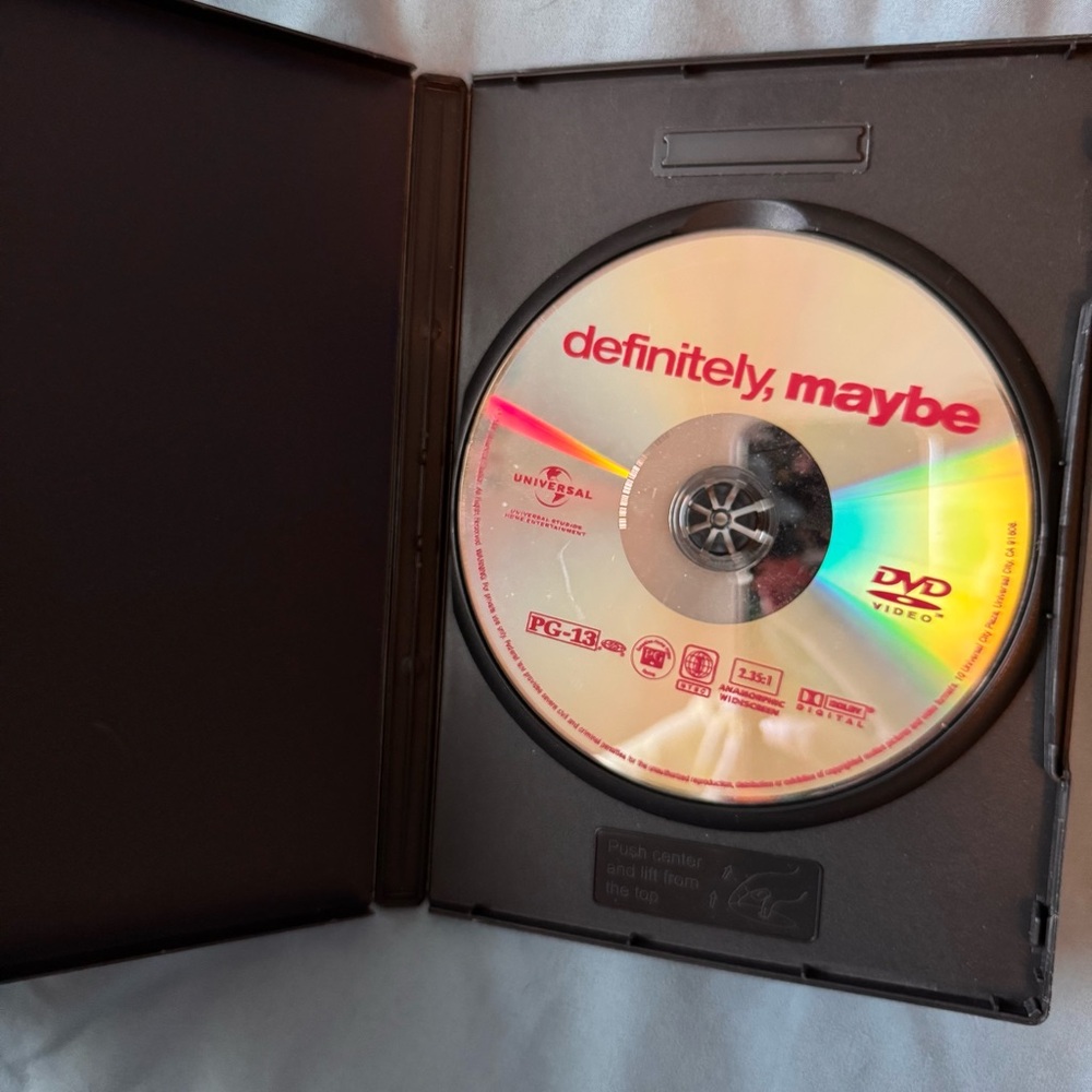Definitely, Maybe (DVD, 2008, Widescreen) Disc Tested, Working - Picture 3 of 3